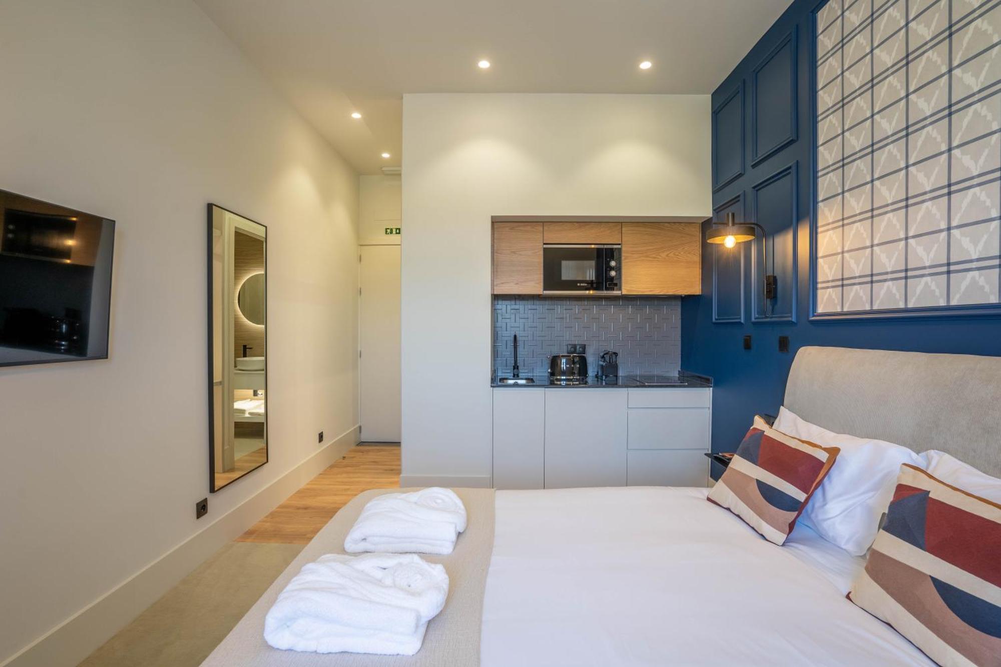 Gigantones Guesthouse เวียนา โด กัสเตโล ภายนอก รูปภาพ